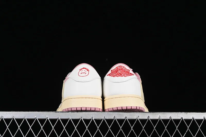 All categories Air Jordan Jordan series basketball shoes Air Jordan 1 Low cost-effective version Travis Scott x Air Jordan 1 Low OG AJ1 Joe 1 undercut low DM7866-600
